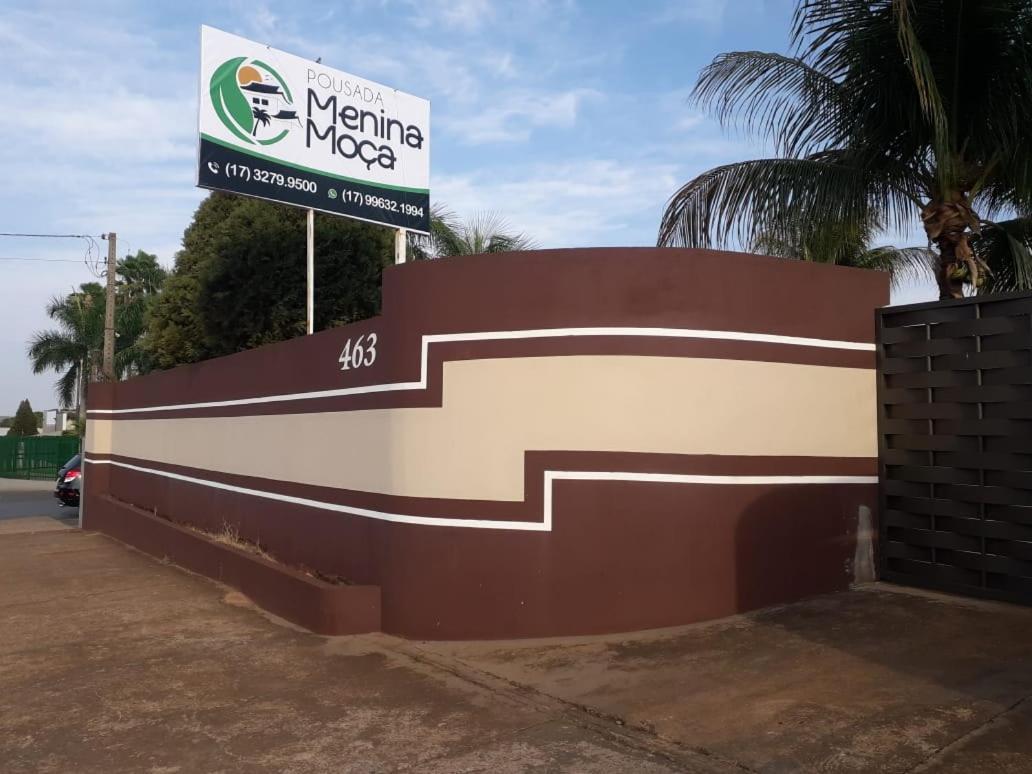 Pousada Menina Moca Olímpia Exteriör bild
